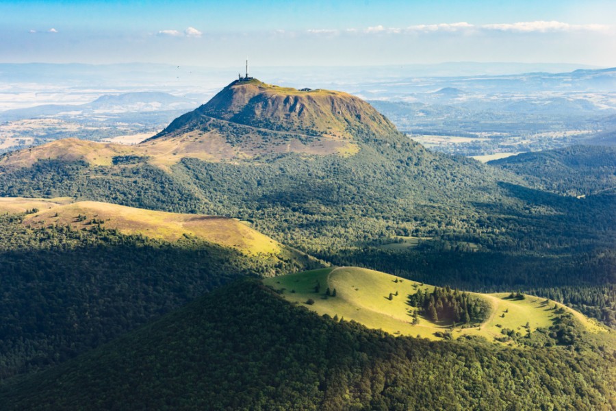 Découvrez le Puy de Dôme grâce au panoramique des dômes !